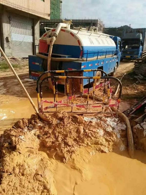 杨林街道工地淤泥清淤